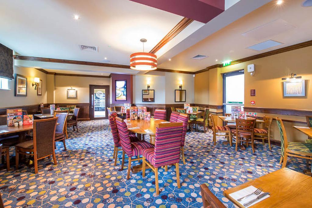Premier Inn London เบกซ์ลีย์ฮีธ ภายนอก รูปภาพ